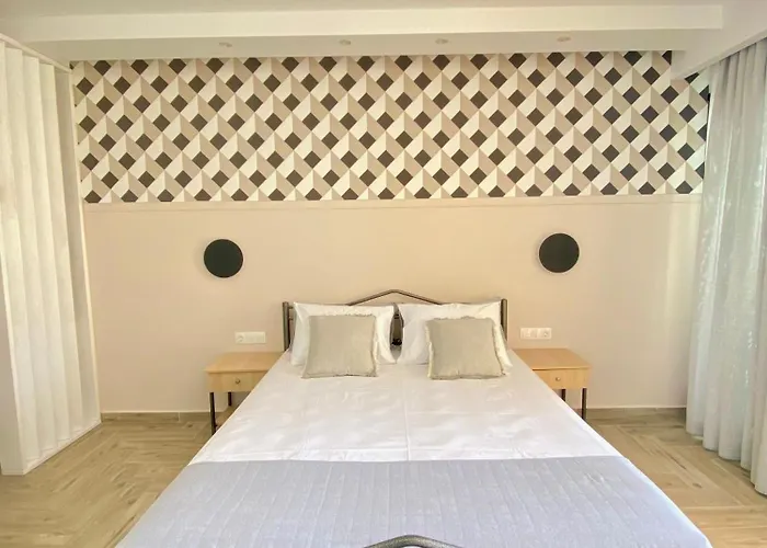 Thea Apartament